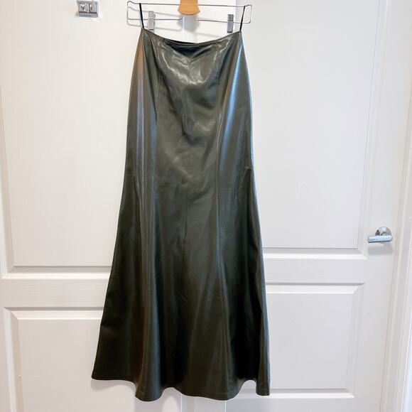 Nanushka Carlotta Skirt Faux Leather A-Line Midi Skirt Green - Picture 5 of 9